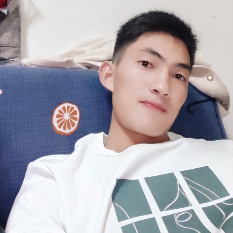 小袁的第一张照片--禄劝上门女婿服务网